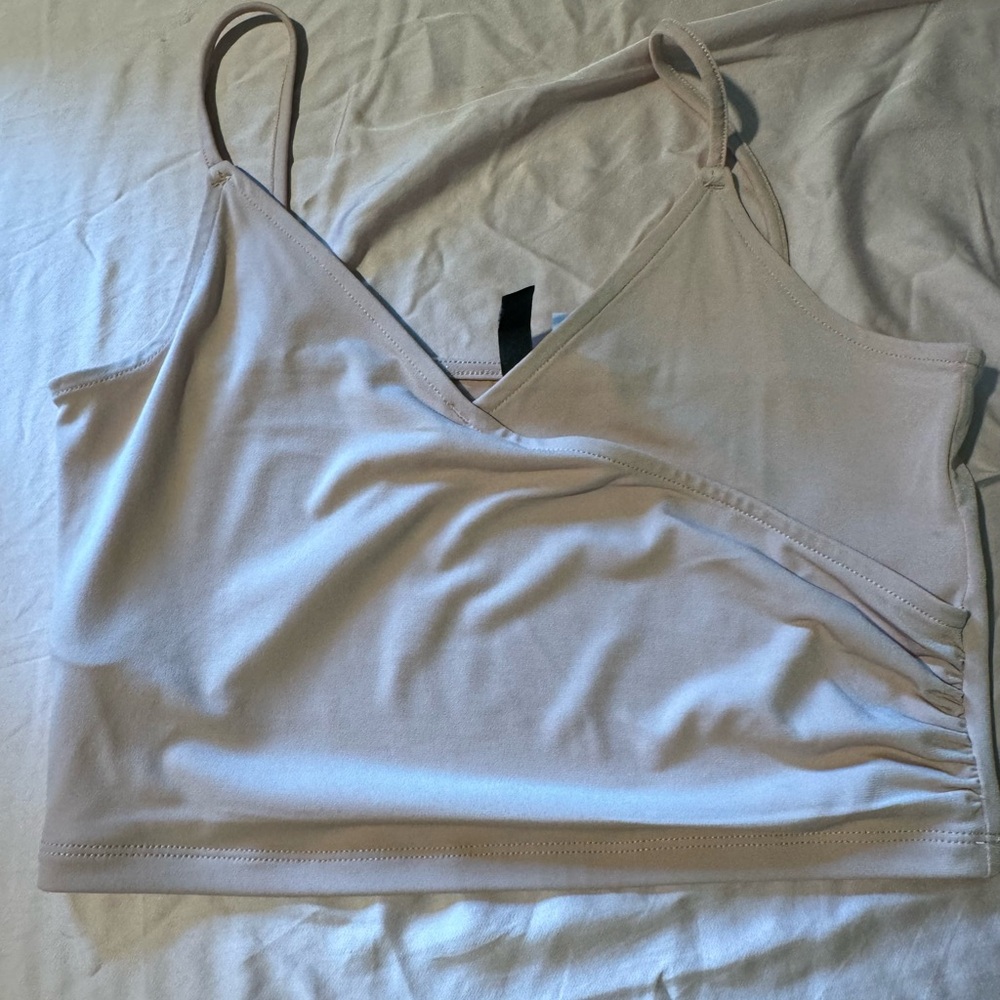 Divided 3 top bundle